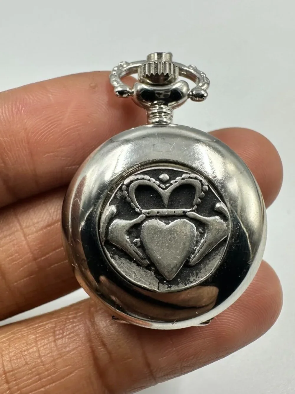 Mullingar Pewter Pocket Watch Claddagh Irish Heart Silver Tone Small 26MM Works